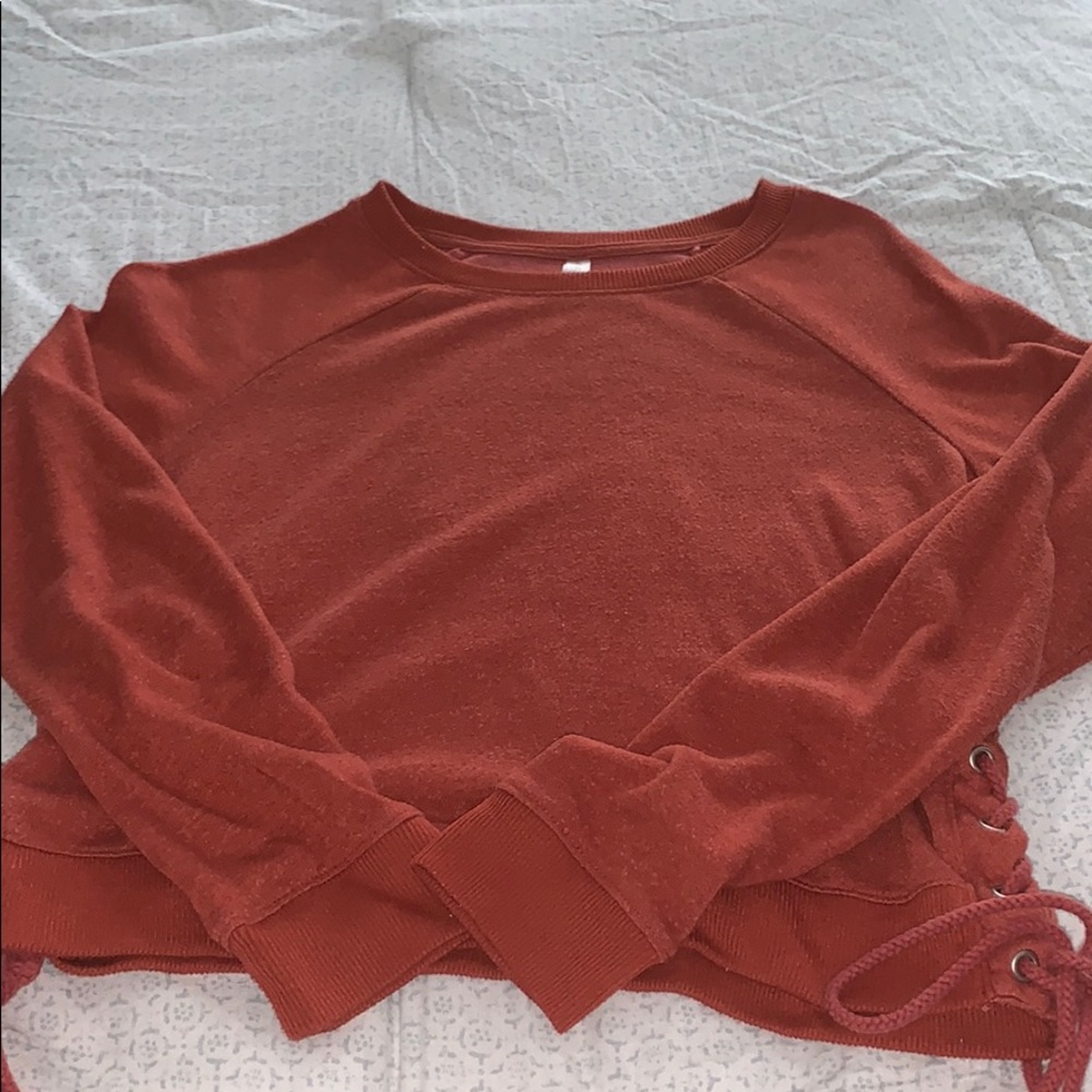 Cropped Sweater with Laces